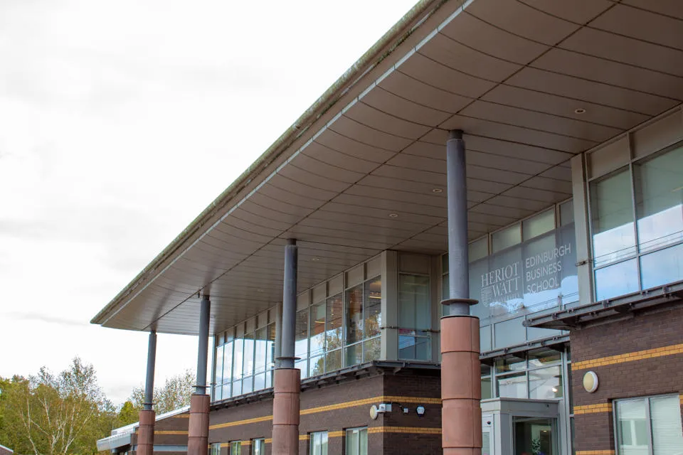 Edinburgh Business School entrance