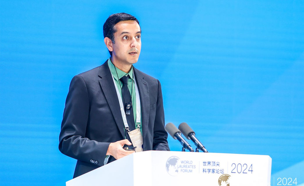 Professor Mehul Malik at the World Laureates Forum in Shanghai. Professor Mehul Malik at the World Laureates Forum in Shanghai.