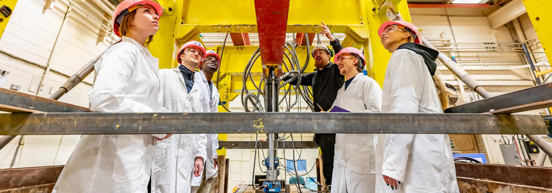 Students doing a pressure test in a lab